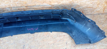 Laden Sie das Bild in den Galerie-Viewer, CITROEN C3 AIRCROSS 17- UNTERE FRONTSTOßSTANGENLIPPE SPOILER 13490016