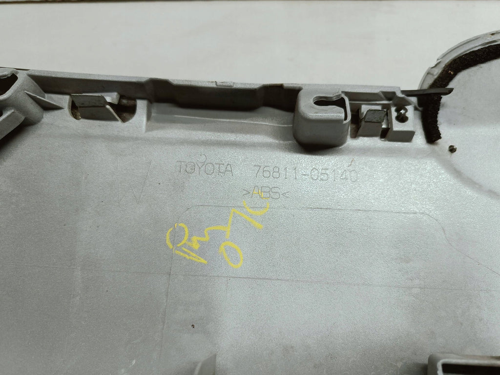 Toyota Avensis T27 LIFT 15- LISTWA BLENDA KLAPY BAGAŻNIKA TYŁ 76811-05140