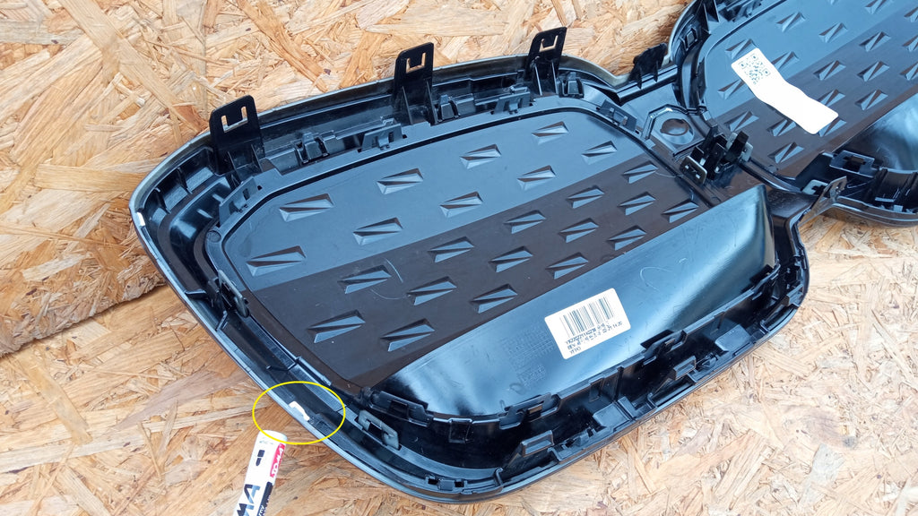 BMW IX3 G08 ATRAPA GRILL NERKA