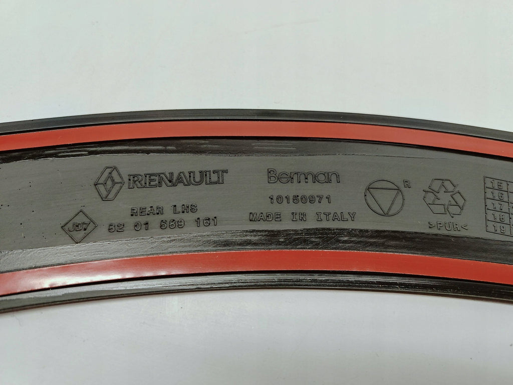 Renault Kadjar 15- LISTWA NAKŁADKA DRZWI LEWA TYŁ TYLNA 8201589161