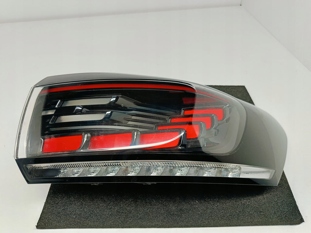 VOLKSWAGEN ID.4 ID4 21- RÜCKLEUCHTE RECHTS HINTEN IQ LIGHT LED 11A945208A
