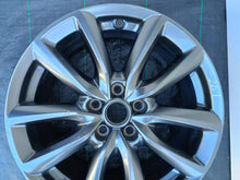 Laden Sie das Bild in den Galerie-Viewer, ALUFELGE MAZDA OE 7.0"x18" ET45 5x114.3 9965657080