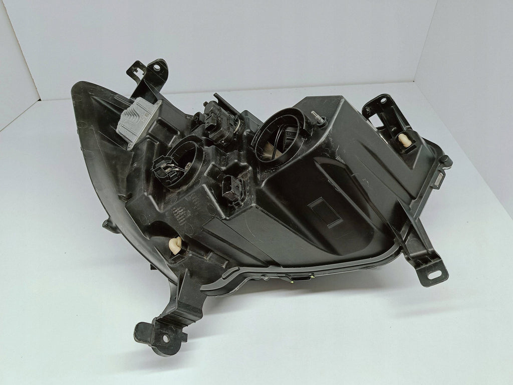 Renault Master III LIFT IV 19- LAMPA LEWA PRZÓD PRZEDNIA 260607867R