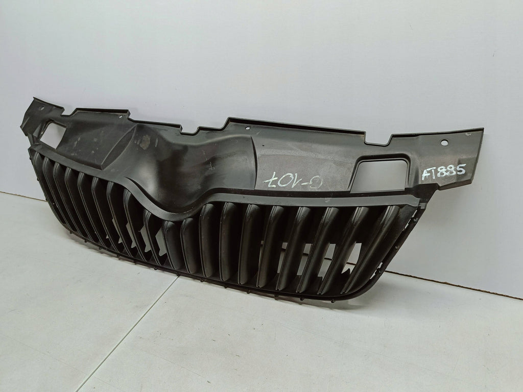 Skoda Fabia II 5J LIFT 10- KÜHLERGRILL STOSSSTANGE VORNE 5J0853668C