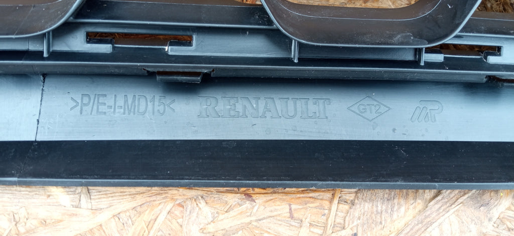 DACIA DUSTER I LIFT 13- ATRAPA KRATKA DOLNA GRILL ZDERZAKA PRZÓD 622540347R