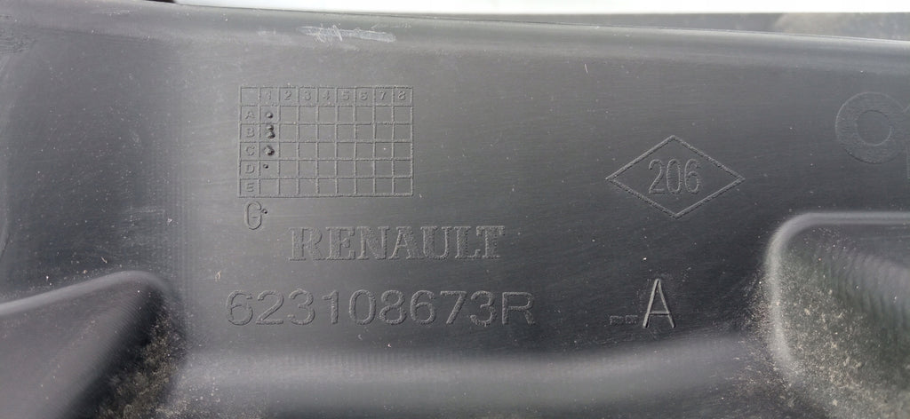 RENAULT TRAFIC III 3 14- ATRAPA KRATKA GRILL ZDERZAKA PRZÓD 623108673R
