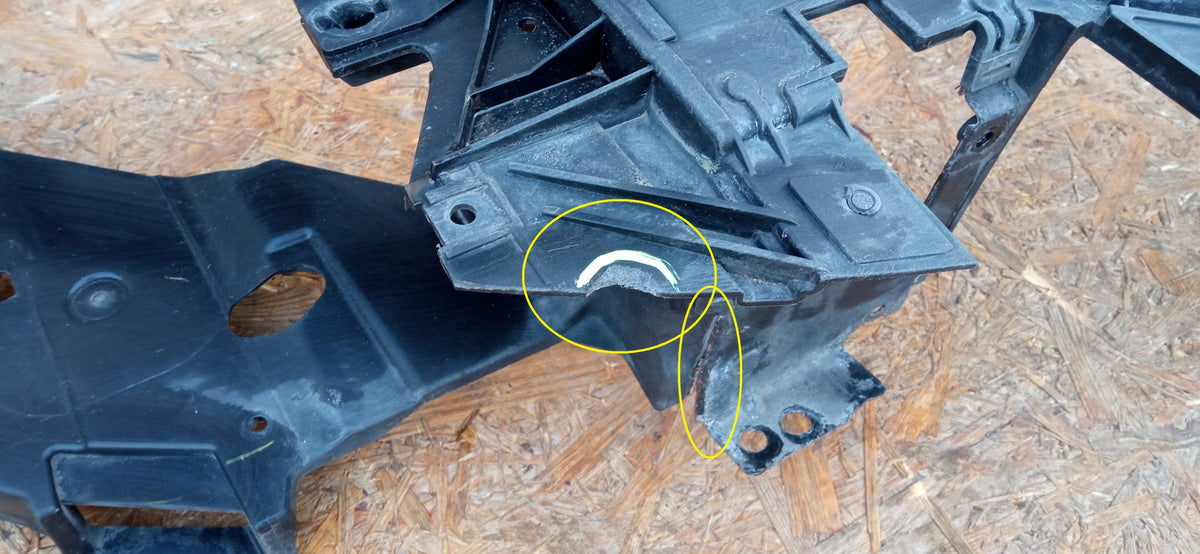Volvo V40 V 40 II 12- Pas Przedni Wzmocnienie Czołowe 31378700 — zdjęcie 6 z 11