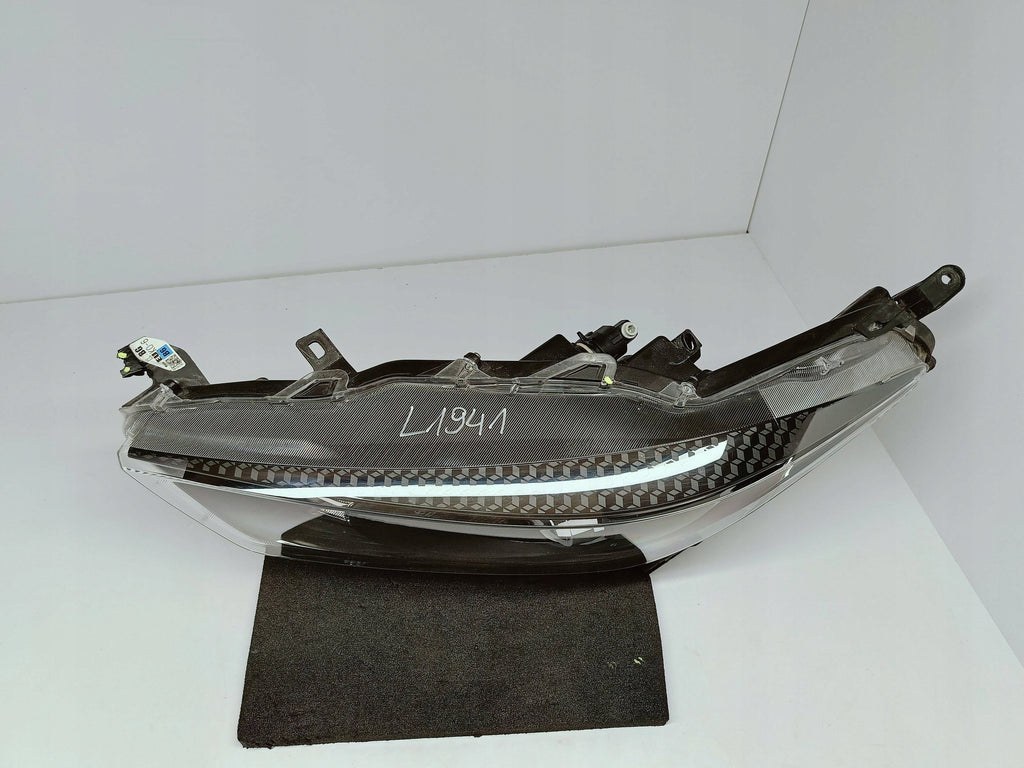 TOYOTA YARIS IV 4 19- SCHEINWERFER LINKS VORNE LINSE KOITO K0-6 EU