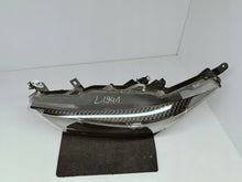 Laden Sie das Bild in den Galerie-Viewer, TOYOTA YARIS IV 4 19- SCHEINWERFER LINKS VORNE LINSE KOITO K0-6 EU