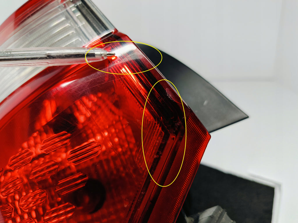 TOYOTA YARIS III LIFT 17- LAMPA LEWY TYŁ LEWA TYLNA ZWYKŁA KOITO 0D-203