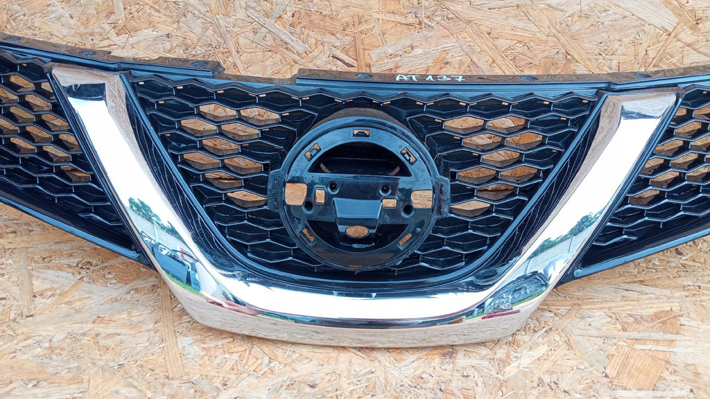 NISSAN QASHQAI II J11 13-17 KÜHLERGRILL GITTER 623124EA0D
