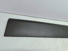 Load image into Gallery viewer, Opel Crossland X 17- LISTWA NAKŁADKA DRZWI PRAWY PRZÓD PRZEDNIA 13482097
