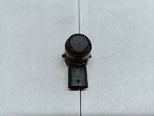 Laden Sie das Bild in den Galerie-Viewer, Tesla Model 3 M3 Y MY PARKSENSOR PDC SENSOR 1741484-01-A