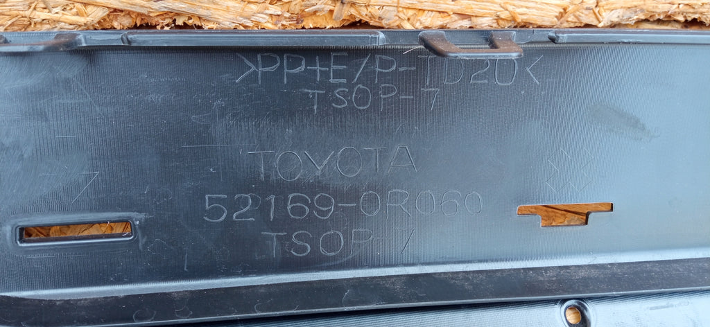 TOYOTA RAV 4 IV LIFT 15- DOKŁADKA DOLNA SPOILER ZDERZAKA TYŁ 52169-0R060