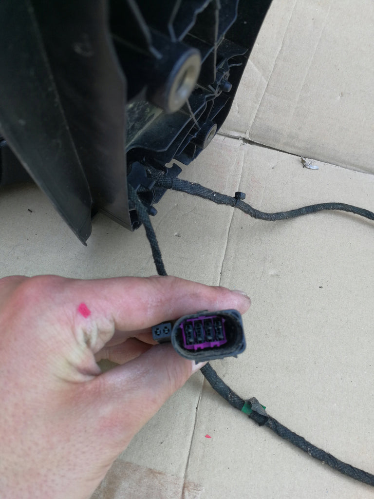 VOLKSWAGEN UP SPIEGEL LINKS 7+2 PIN