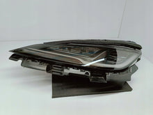 Laden Sie das Bild in den Galerie-Viewer, Tesla Model 3 LIFT Highland 23- SCHEINWERFER LINKS VORN FULL LED EU 1760888-00-H