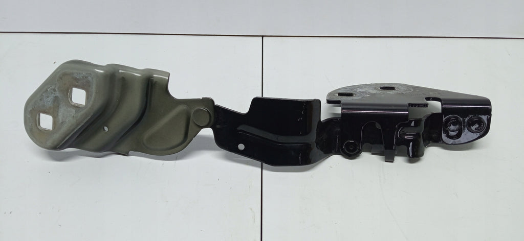 TESLA MODEL 3 III 17- SCHANIER HAUBE VORNE RECHTS 1643846-00-A