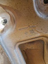 Load image into Gallery viewer, DACIA LODGY STEPWAY 19- RIGHT FRONT FENDER 260421830R