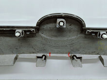 Laden Sie das Bild in den Galerie-Viewer, Toyota Avensis T27 LIFT 15- ZIERLEISTE HECKKLAPPE HINTEN 76811-05140