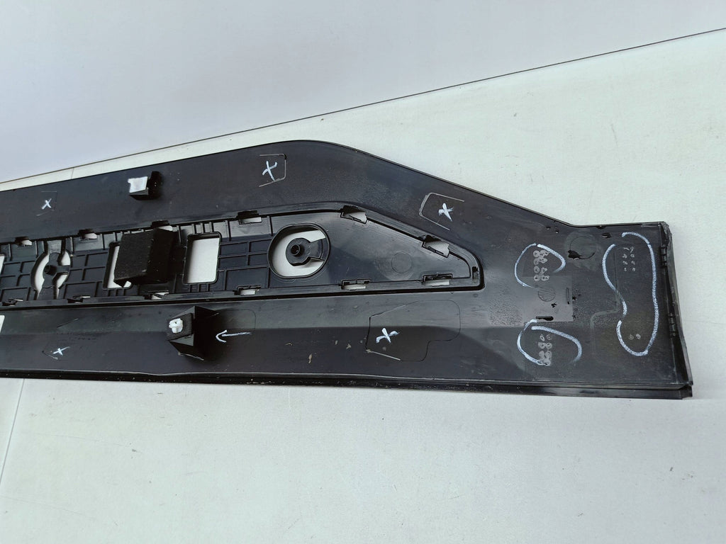 KIA EV3 EV-3 24- TÜRVERKLEIDUNG VORNE LINKS 87723-EV000