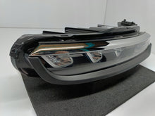 Laden Sie das Bild in den Galerie-Viewer, CITROEN C3 III LIFT 20- RECHTER SCHEINWERFER RECHTES TAGFAHRLICHT VORNE LED 9823312980