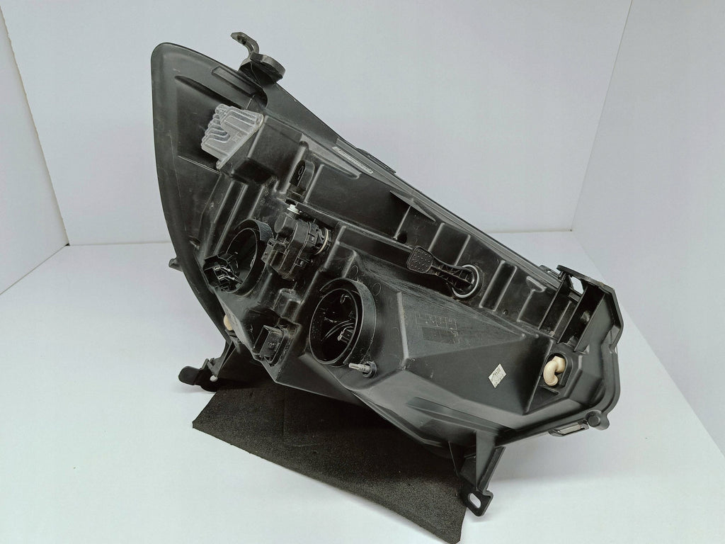Renault Master III LIFT IV 19- LAMPA LEWA PRZÓD PRZEDNIA 260607867R