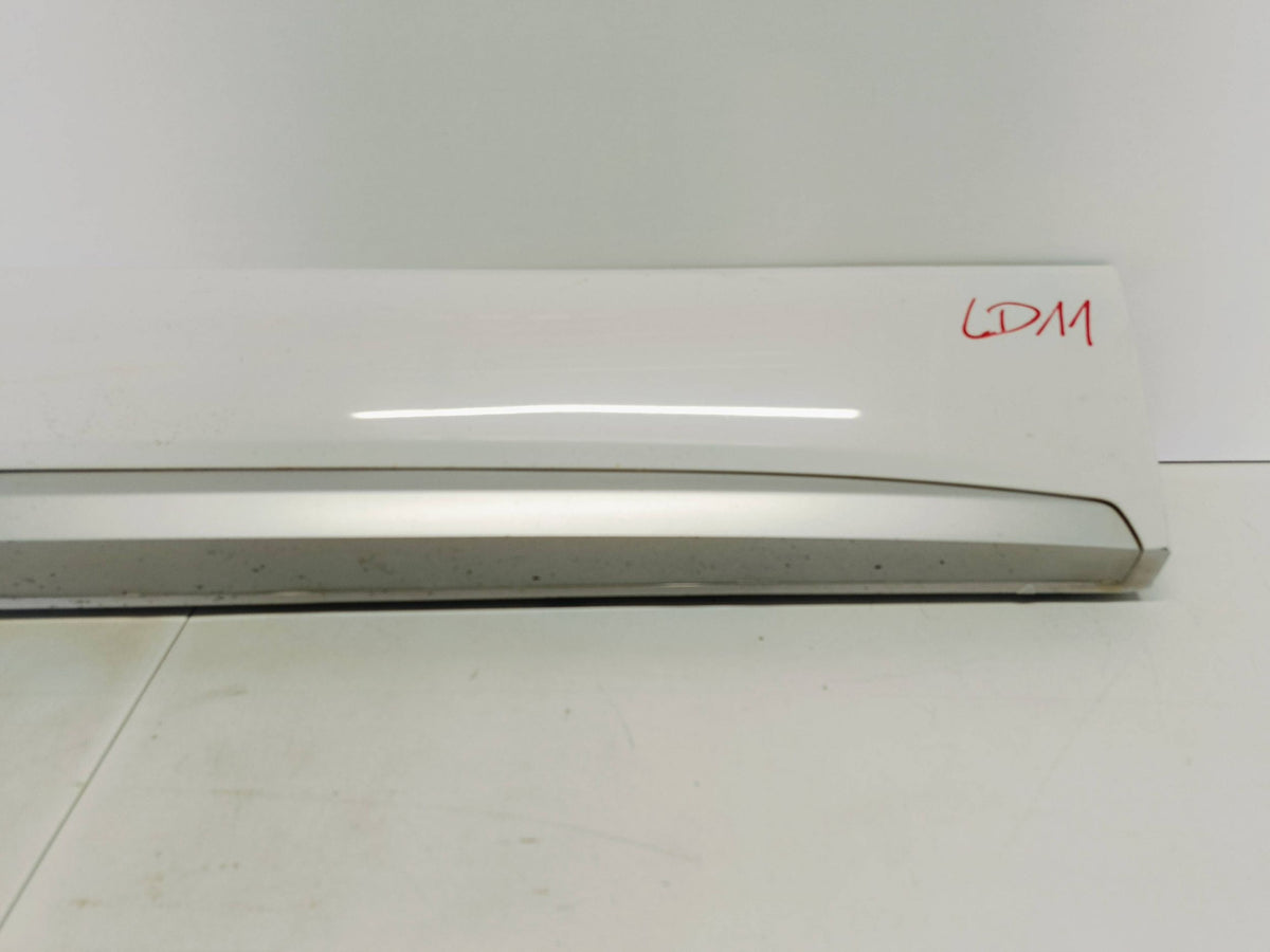 Seat Ateca 16- Baguette Porte Avant Droit Droite Avant 575854940E — photo 4 sur 16