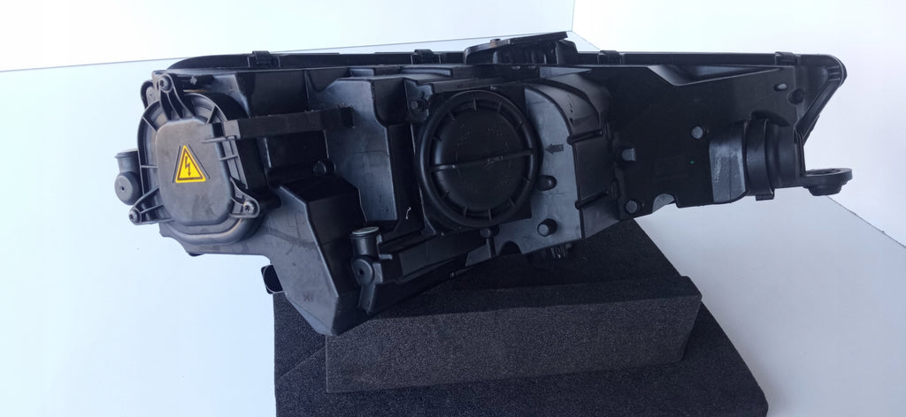 AUDI A4 B9 8W0 15- SCHEINWERFER LINKS VORN XENON EU 8W0941005
