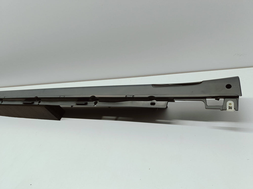 BMW iX3 X3 G08 M-PAKET 20- EINSTIEGSLEISTE RECHTS + LED 51779850870