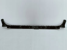Laden Sie das Bild in den Galerie-Viewer, TESLA MODEL 3 M3 - GLEITSTÜCK MITTLERE HALTERUNG HINTEN STOSSFÄNGER NEU 1121191-00-E