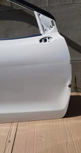Załaduj zdjęcie do przeglądarki galerii, Suzuki Baleno Drzwi przednie prawe przód prawy
