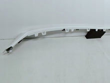 Laden Sie das Bild in den Galerie-Viewer, Renault Megane V E-Tech 22- HINTERE STOßSTANGENLEISTE BLANC 850708745R