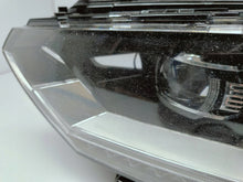 Laden Sie das Bild in den Galerie-Viewer, Volkswagen PASSAT B8 14- SCHEINWERFER LINKS VORNE FULL LED EU 3G1941081F