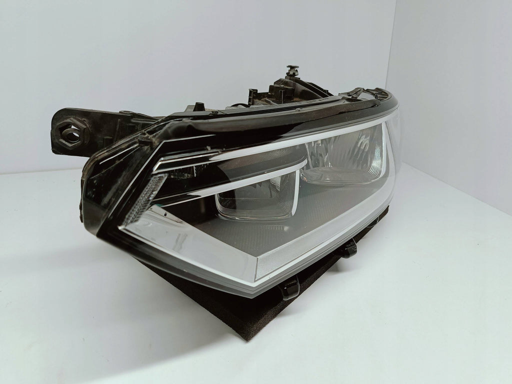 Volkswagen PASSAT B8 14- LAMPA LEWA PRZÓD PRZEDNIA ZWYKŁA H7 H9 3G1941005C