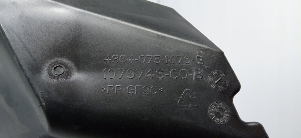 TESLA MODEL 3 III SUBWOOFER GŁOŚNIK NISKOTONOWY 1079747-99-B