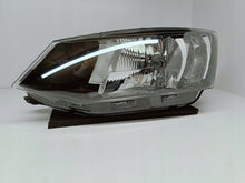 Laden Sie das Bild in den Galerie-Viewer, Skoda Fabia III 3 NJ3 14- LAMPA LEWA PRZÓD PRZEDNIA ZWYKŁA H4 6V1941015