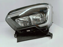 Laden Sie das Bild in den Galerie-Viewer, Renault Master III LIFT IV 19- LAMPA LEWA PRZÓD PRZEDNIA 260607867R
