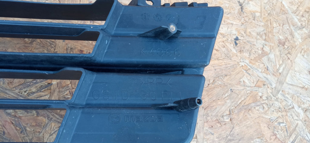 MAZDA 6 II GH 08- KÜHLERGRILL STOßSTANGE MITTE GS1D-501T1