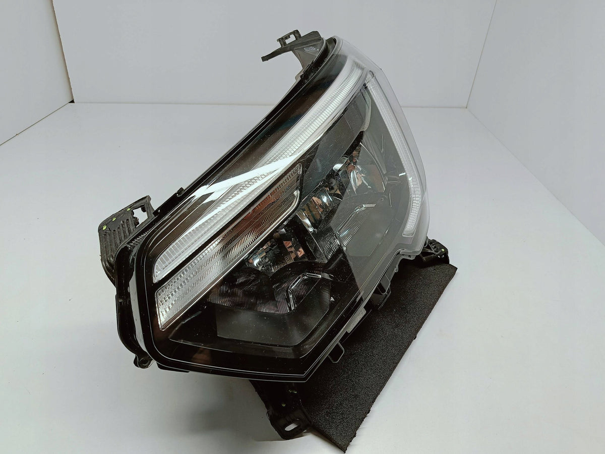Renault Master III Lift IV 19- Feu Avant Gauche Avant 260607867R — photo 16 sur 16
