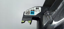 Laden Sie das Bild in den Galerie-Viewer, TOYOTA YARIS IV 4 P21 19- SCHEINWERFER LINKS VORNE LINSE KOITO K0-6 EU