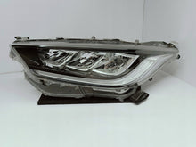 Laden Sie das Bild in den Galerie-Viewer, TOYOTA YARIS IV 4 19- SCHEINWERFER LINKS VORNE VOLL-LED KOITO K0-8 EU
