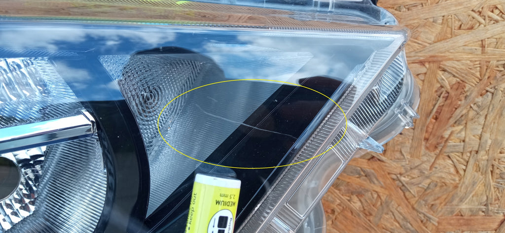 TOYOTA YARIS IV 4 19- LAMPA REFLEKTOR PRAWY PRZÓD SOCZEWKA KOITO K0-6 EU