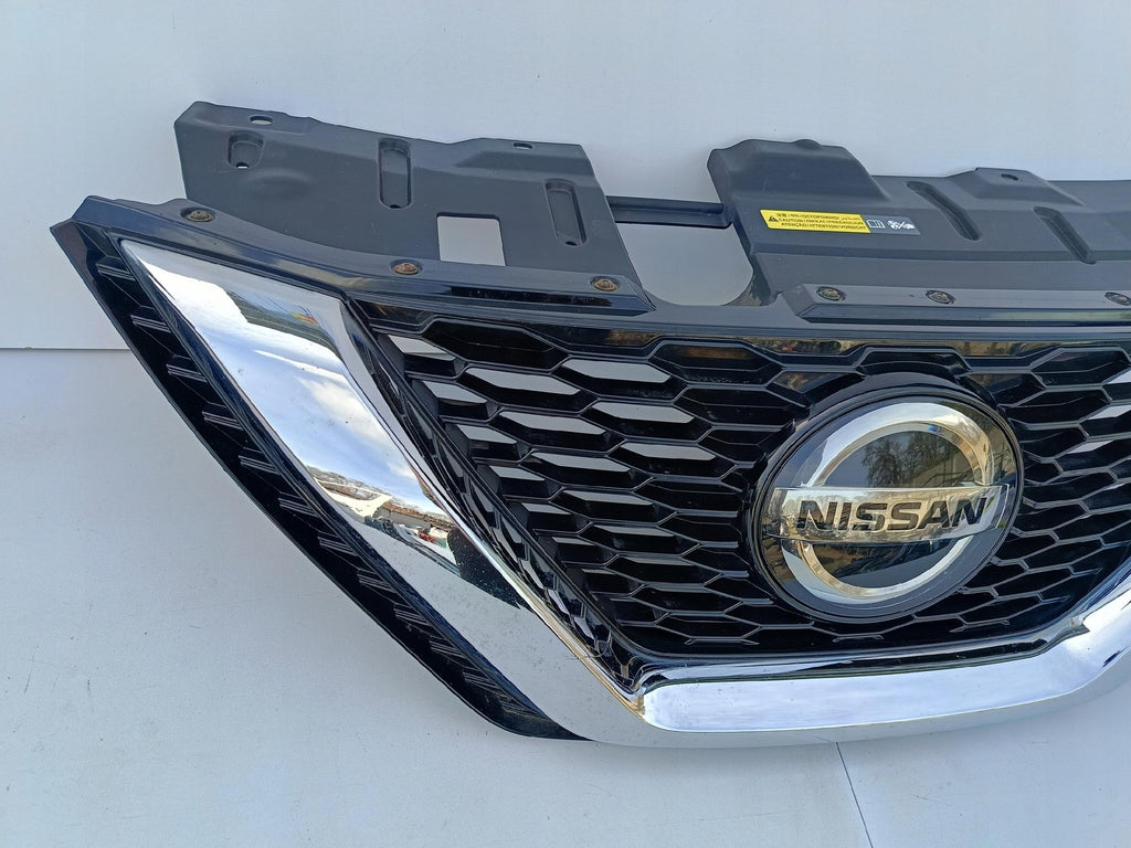NISSAN QASHQAI II J11 LIFT 17- ATRAPA GRILL ZDERZAKA PRZEDNIEGO 62310HV3