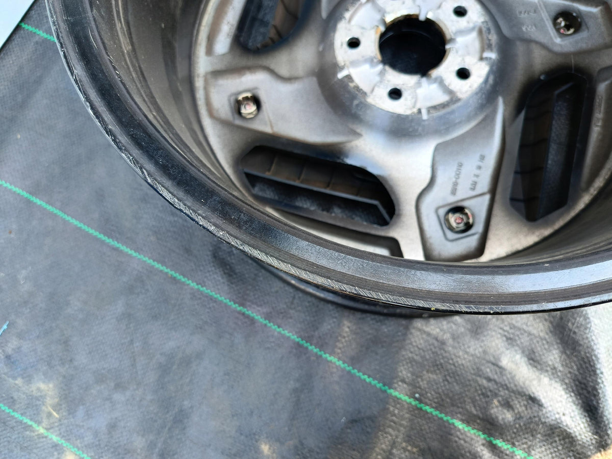 Felge Aluminium KIA EV9 EV-9 OE 8.0"x19" 5X114.3 ET53,5 52910-DO110 — Foto 15 von 16