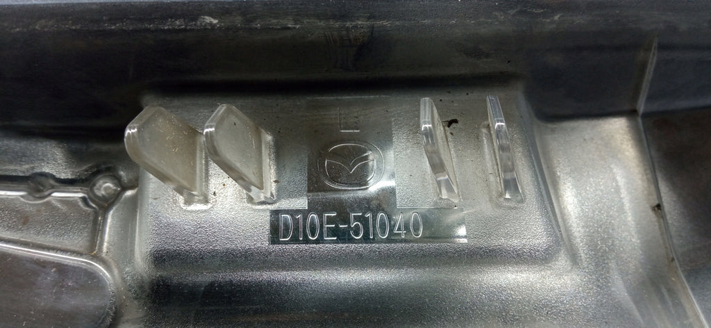 MAZDA CX-3 CX3 15- LAMPA LEWA PRZÓD PRZEDNIA ZWYKŁA 3 PIN D10E-51040