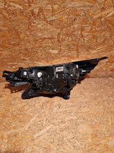 Load image into Gallery viewer, NISSAN NOTE II 2 E12 13- RIGHT FRONT HEADLIGHT 89907546