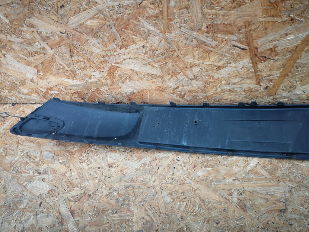 OPEL CORSA D LIFT 12- MITTELLEISTE STOSSSTANGENAUFLAGE VORNE 13286039
