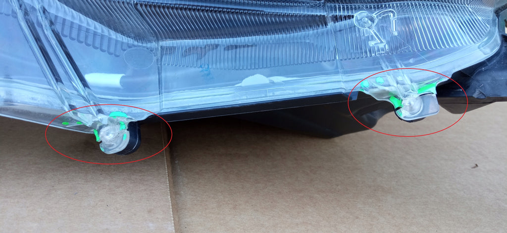 TOYOTA YARIS IV 4 19- LAMPA REFLEKTOR LEWY PRZÓD SOCZEWKA KOITO K0-6 EU