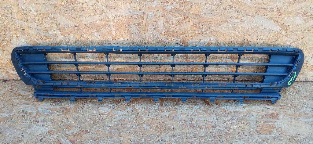 VOLKSWAGEN GOLF VII 7 5G0 12- KÜHLERGRILL STOSSFÄNGER VORNE 5G0853677