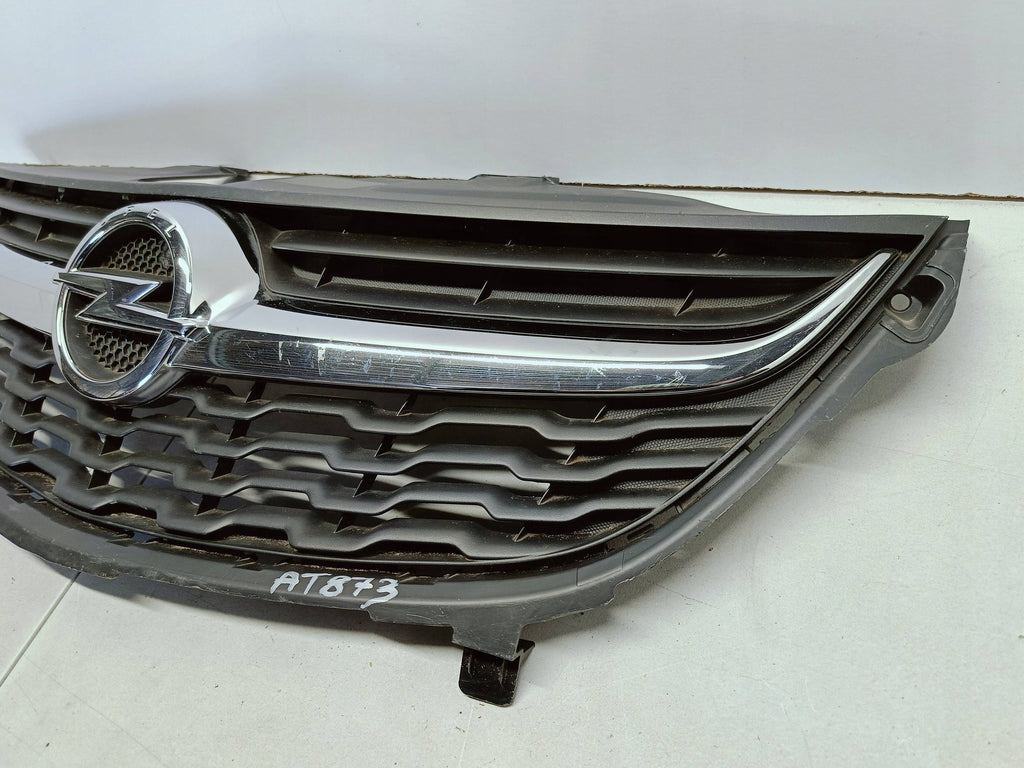 Opel Karl 15- KÜHLERGRILL STOSSFÄNGER VORNE CHROM 94514486